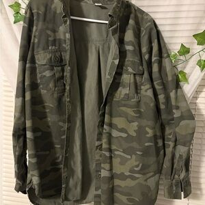 Camouflage Button-Up jacket